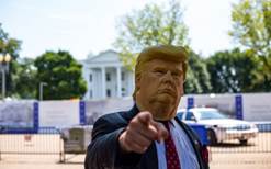 Risultato immagini per Trump non dobbiamo trovarci nella situazione italiana
