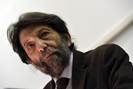 Cacciari: Processo a Salvini  una sceneggiata