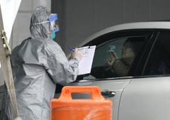 "Coronavirus, test gratuito e malattia pagata: pacchetto di aiuti negli Usa" https://www.adnkronos.com/rf/image_size_240x180/Pub/AdnKronos/Assets/Immagini/Redazionale/C/coronavirus_Usa_Afp.jpg