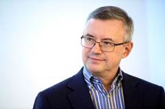 https://img.huffingtonpost.com/asset/5e6e4d21230000281ede4676.jpeg?ops=scalefit_630_noupscale