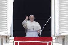 Papa Francesco, duro monito sui migranti: Dio chieder conto dei morti durante i viaggi della speranza