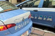 https://www.adnkronos.com/rf/image_size_400x300/Pub/AdnKronos/Assets/Immagini/2020/01/19/polizia_auto7_fg.jpg