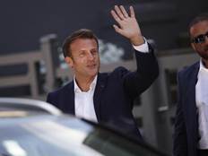 Elezioni in Francia, sale l'ondata Verde: conquistano le grandi citt Male Macron, a Parigi trionfa Hidalgo