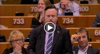 https://external-mxp1-1.xx.fbcdn.net/safe_image.php?d=AQALCYohW3LNdtDO&w=476&h=249&url=http%3A%2F%2Fwww.repstatic.it%2Fvideo%2Fphoto%2F2016%2F06%2F28%2F330026%2F330026-thumb-social-play-smithok_def_1.jpg&cfs=1&upscale=1&sx=0&sy=8&sw=640&sh=335