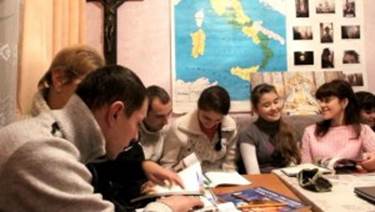 ITALIANI DI CRIMEA STUDIANO ITALIANO